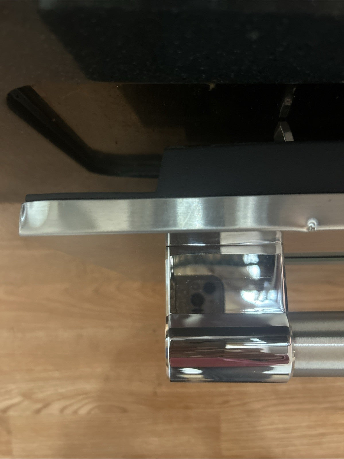 Thermador Microwave Oven Stainless 00717516 Door With Handle Used TLM-292