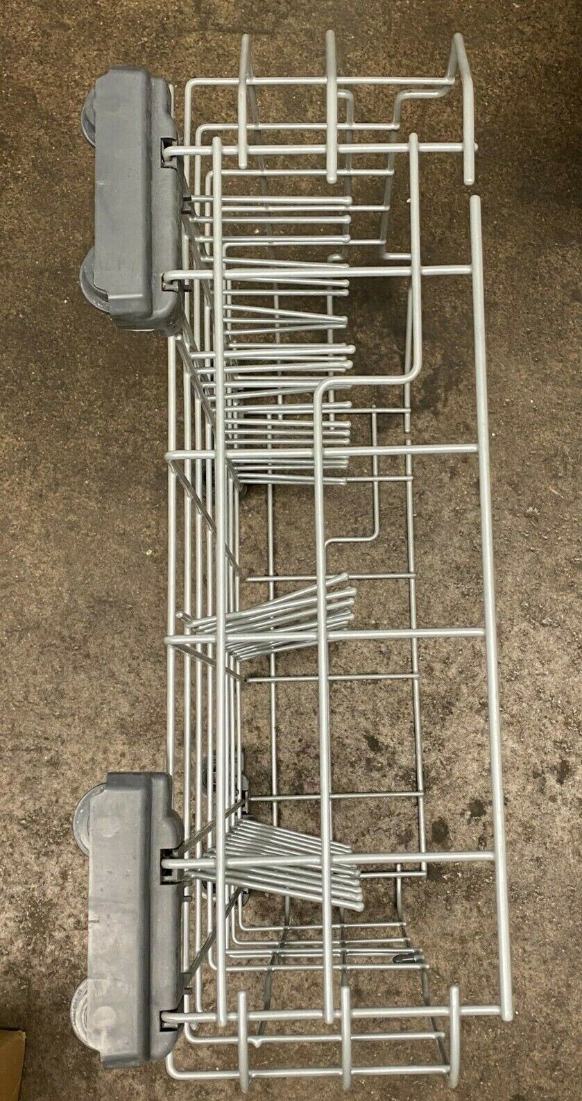 GE GDF530PGM0WW Dishwasher Lower Dish Rack Grey Used SH478