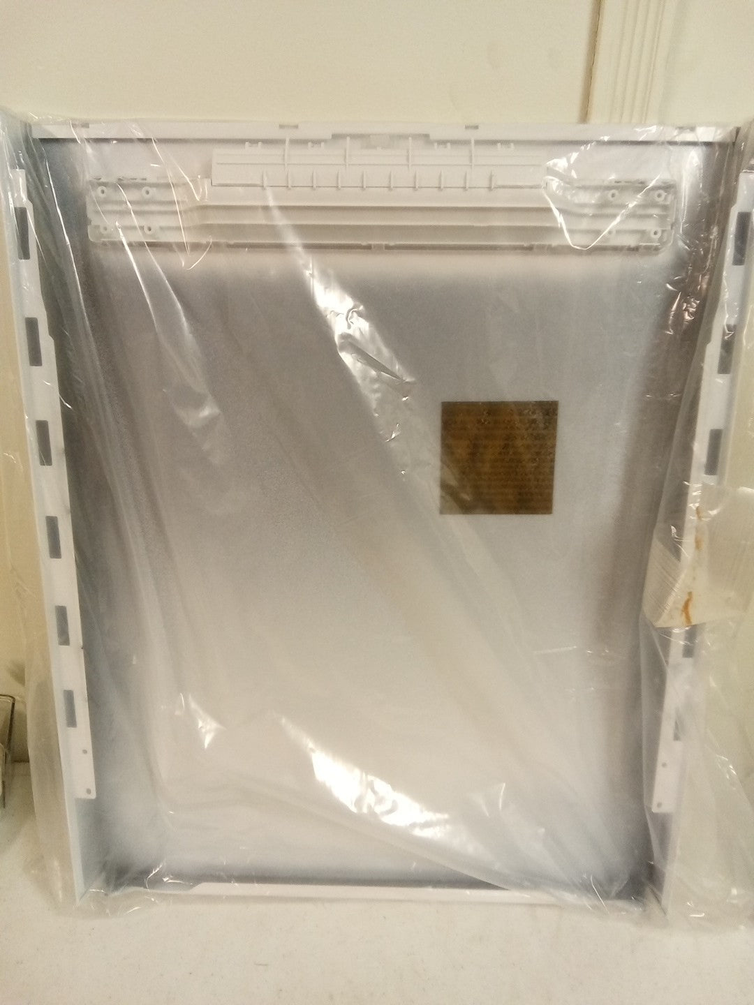 WD27X31581 GE White Outer Door Panel AMK-291