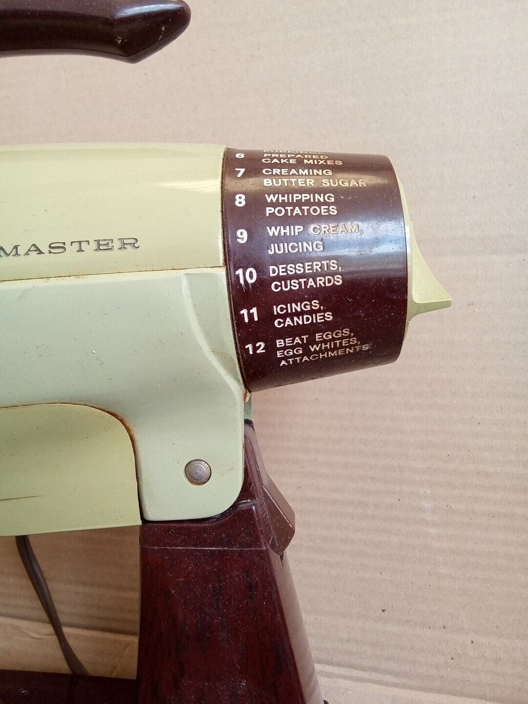 VTG 70’s Sunbeam Mixmaster 12-Speed Kitchen Stand Mixer Model MMA -Avocado Green