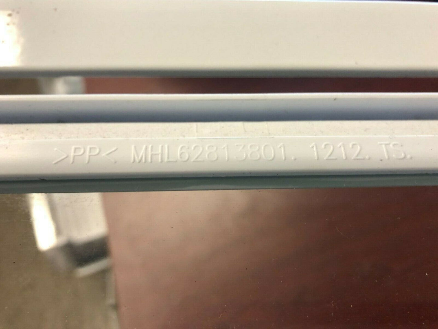 LG REFRIGERATOR Glass Folding Shelf MHL62813801 DC755