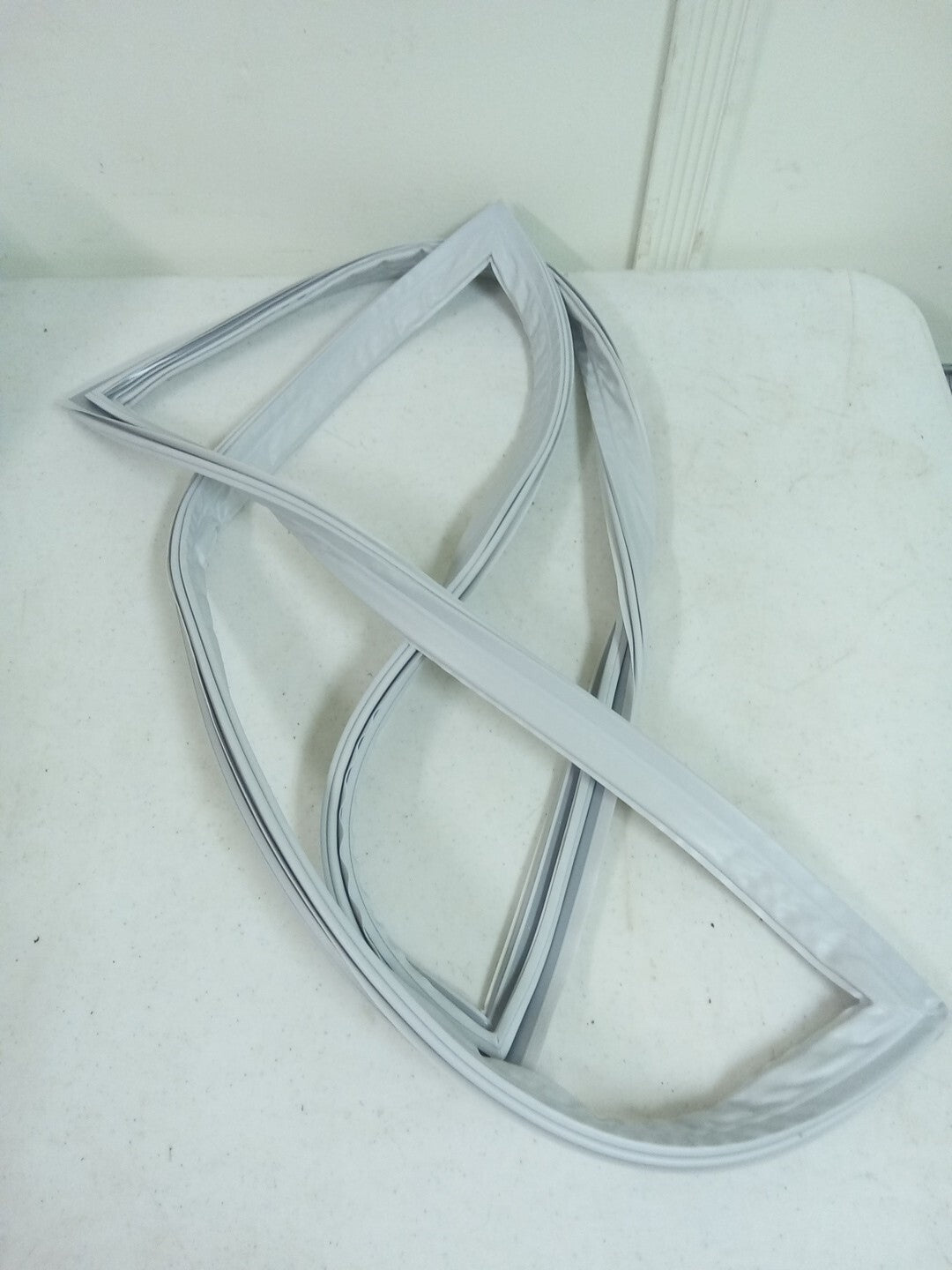 Frigidaire 241872513 Refrigerator Door Gasket White AK-765