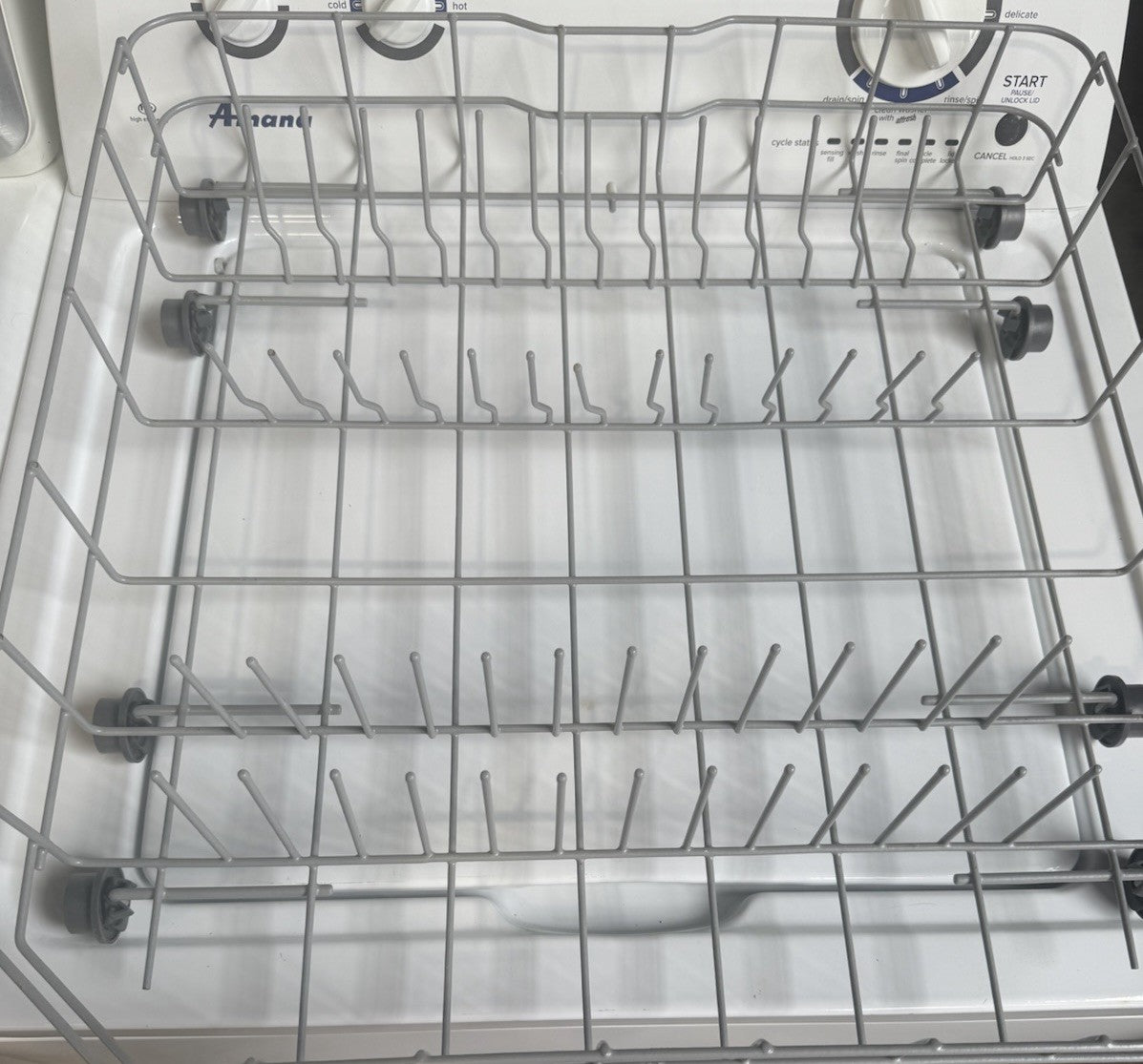 USED GE Dishwasher Lower Rack Assembly Part # WD28X24396 WD28X26099 SH605