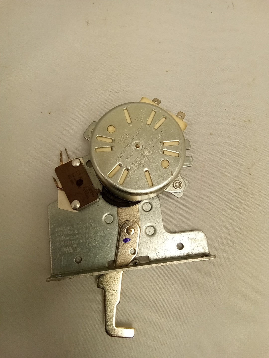 Genuine Bosch Thermador Oven Door Latch 9000471984 Tm-248