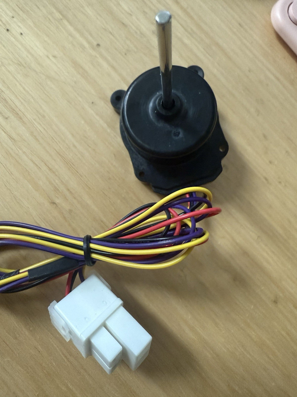 LG Refrigerator Fan Motor EAU65058511