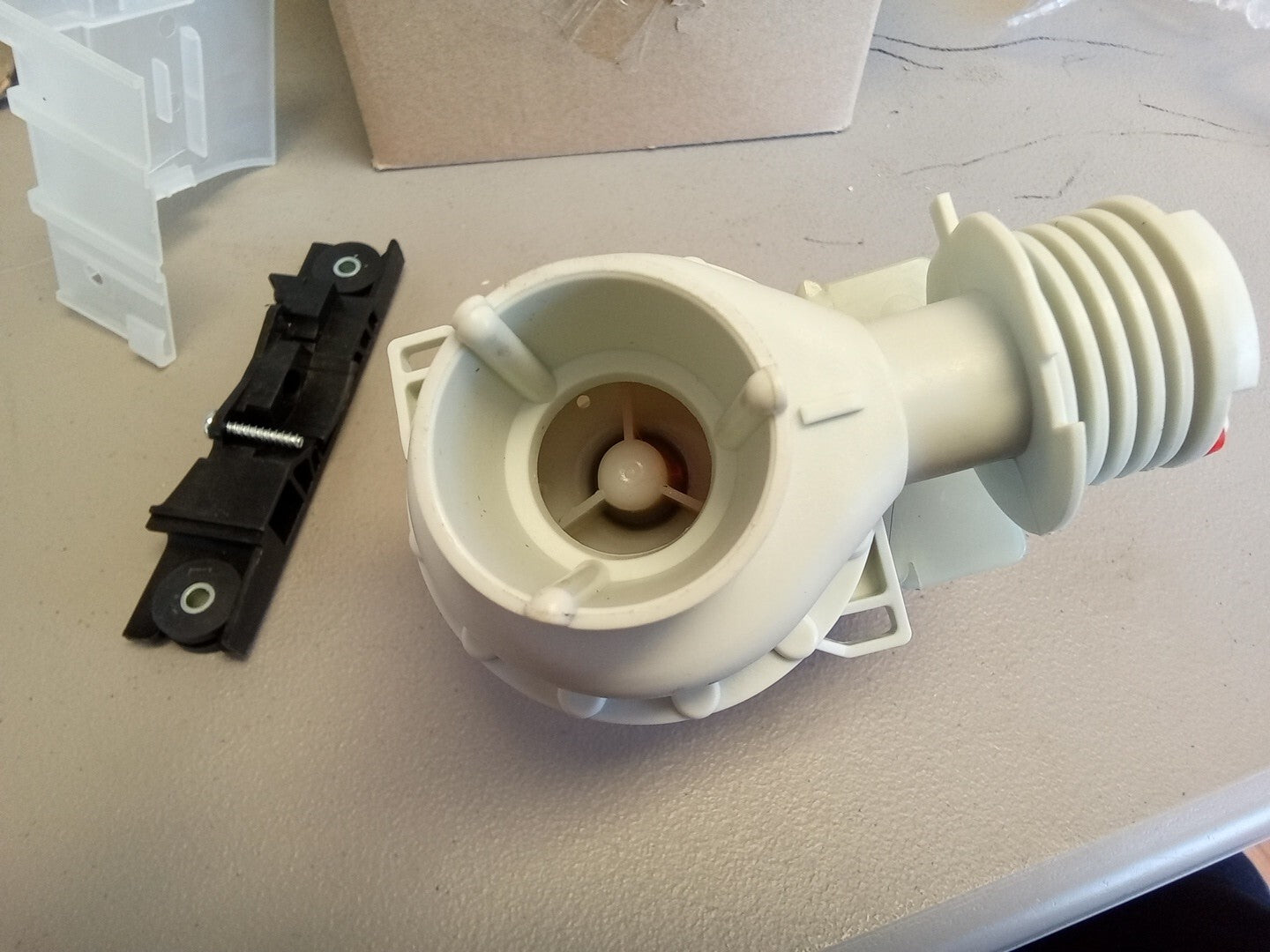 137221600 Frigidaire Washer Drain Pump 137108100 134051200 134051300 YLW-23