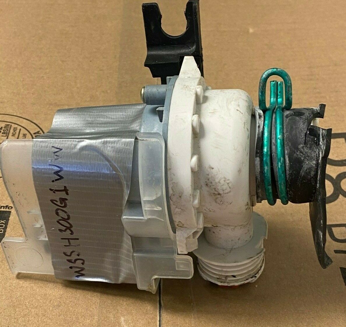 Frigidaire Washer Water Drain Pump 137108100 Used CB844