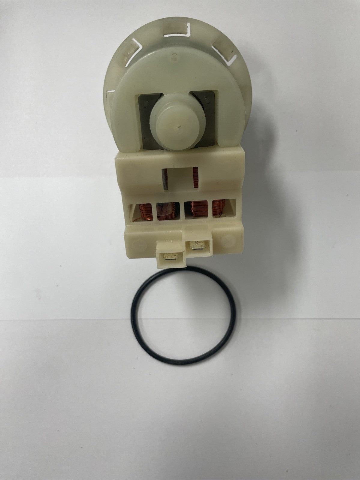 W10117829 Washer Drain Pump. JB17