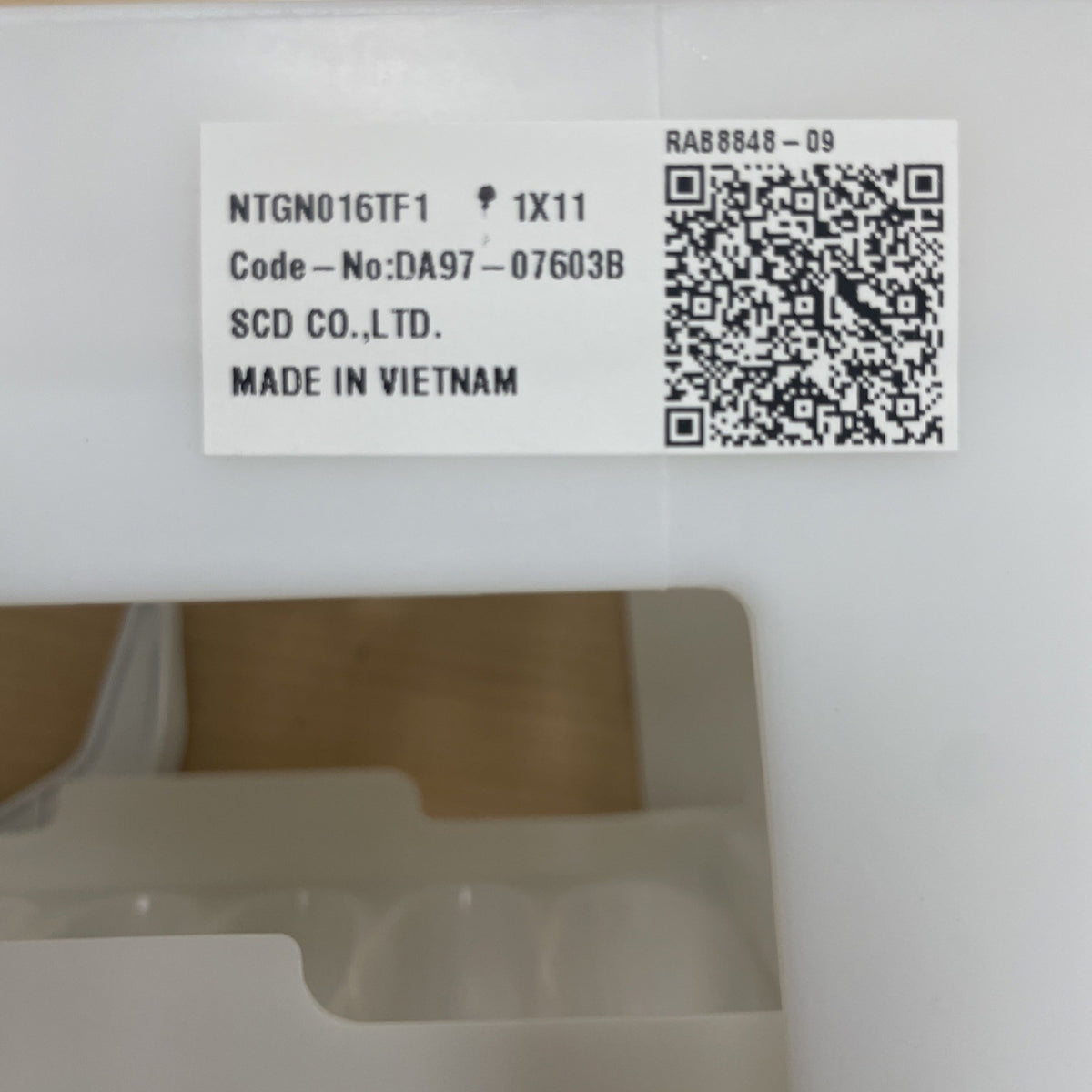 DA97-07603B Refrigerator Ice Maker Assembly BA144