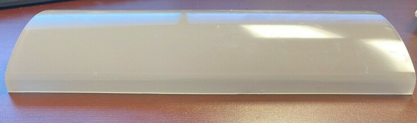 Electrolux Refrigerator EI2655GS0 Plastic Light Cover 2417536 Used ELC4