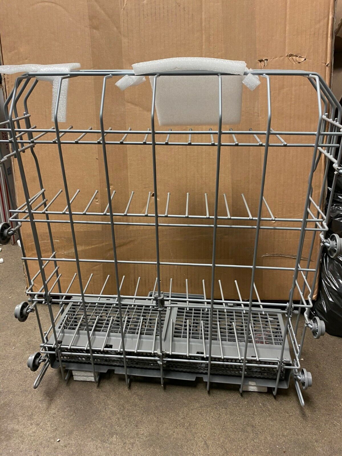 LG LGF55455T Dishwasher Lower Rack w/ Silverware Basket New Display Model DST6