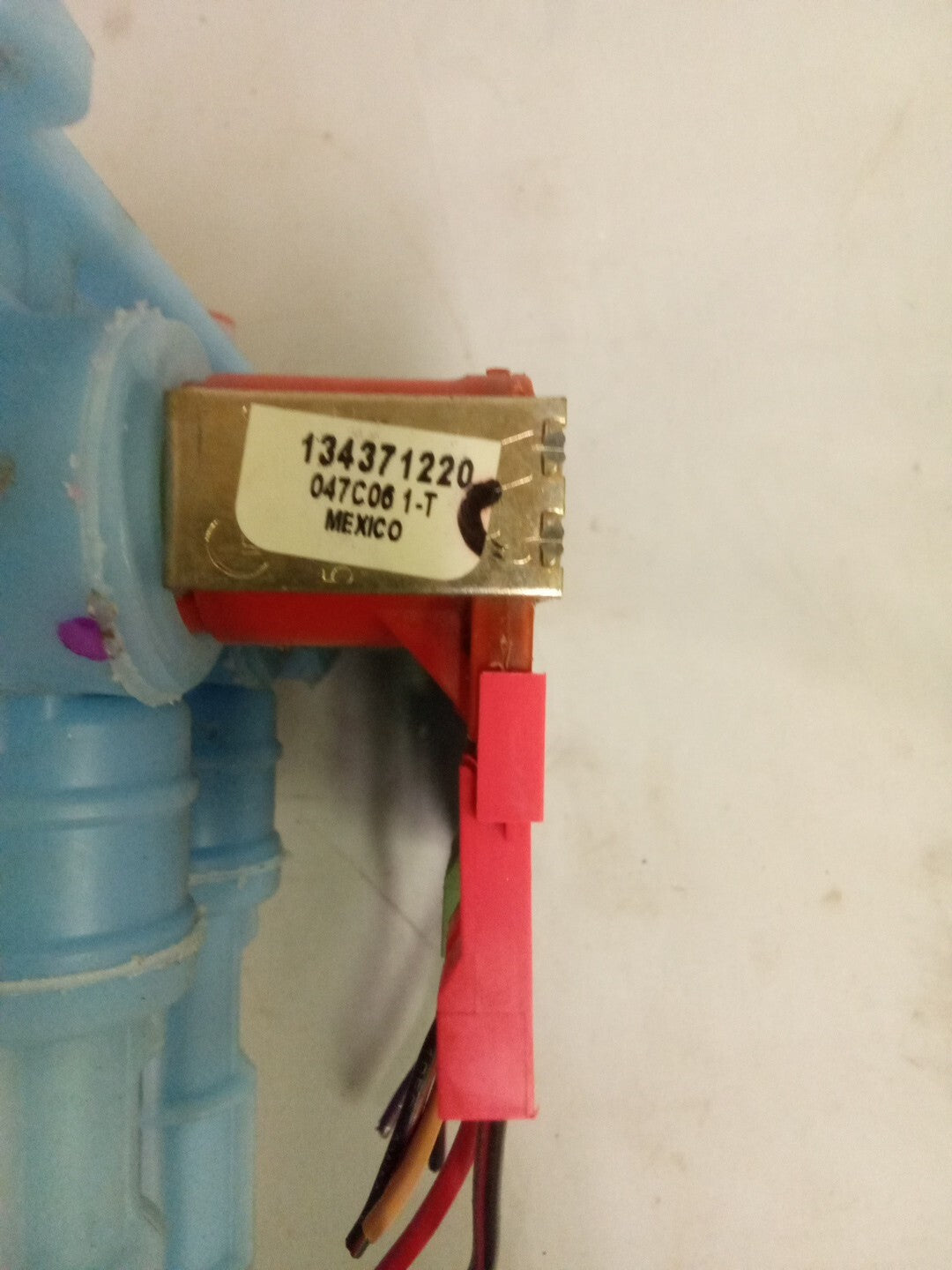 Washing Machine Water Valve for Electrolux Frigidaire 134371220 AK-582