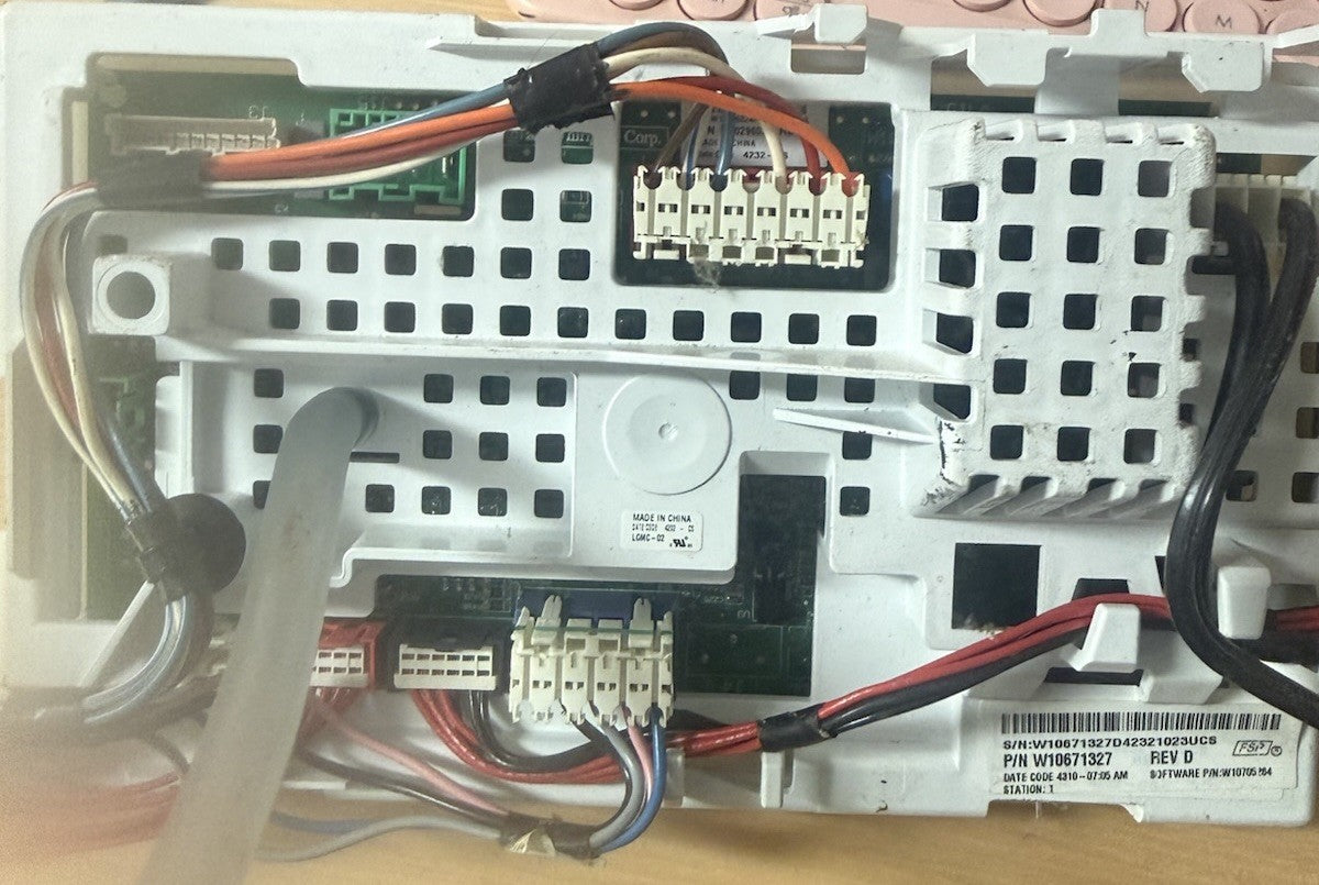 Used Whirlpool W10671327 Main Control Board JB97