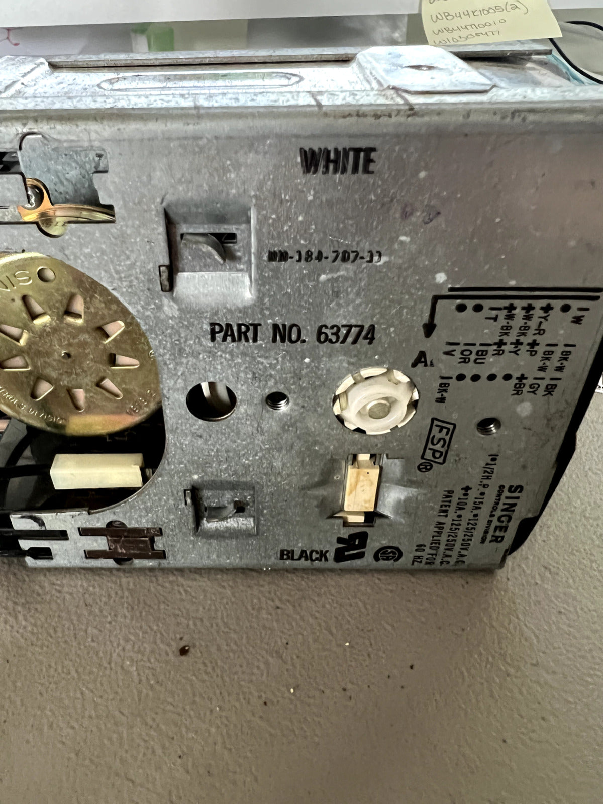 63774 USED Whirlpool Washer Timer WITH KNOB SCM2