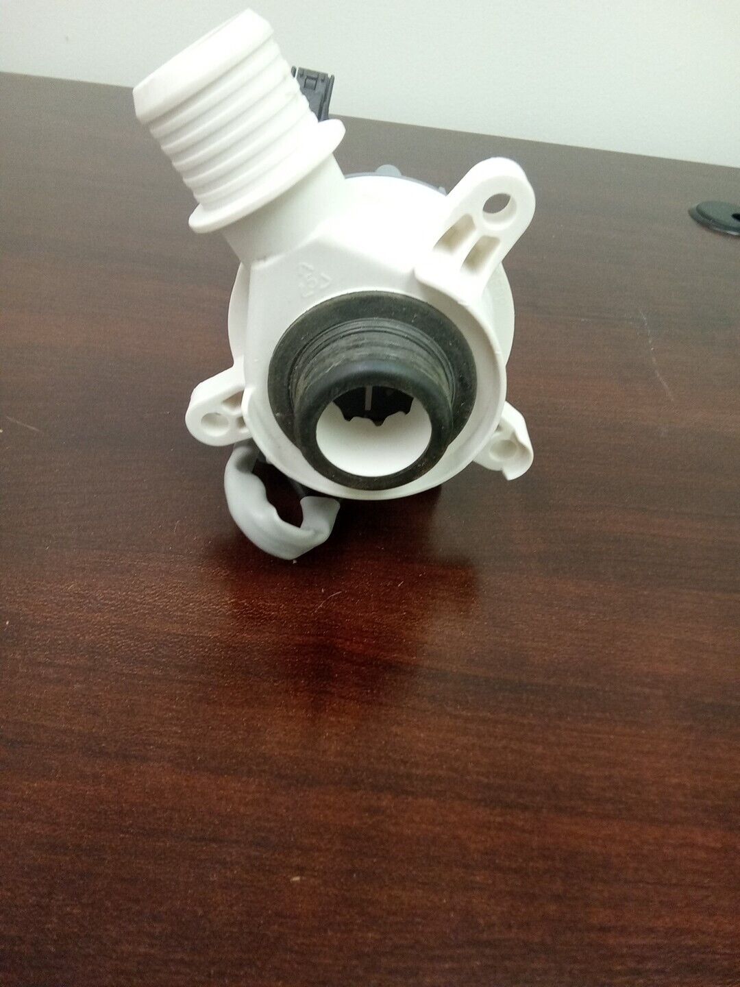 GE Washer Pump Part # 290D1201G003 Genuine OEM Part SEA118