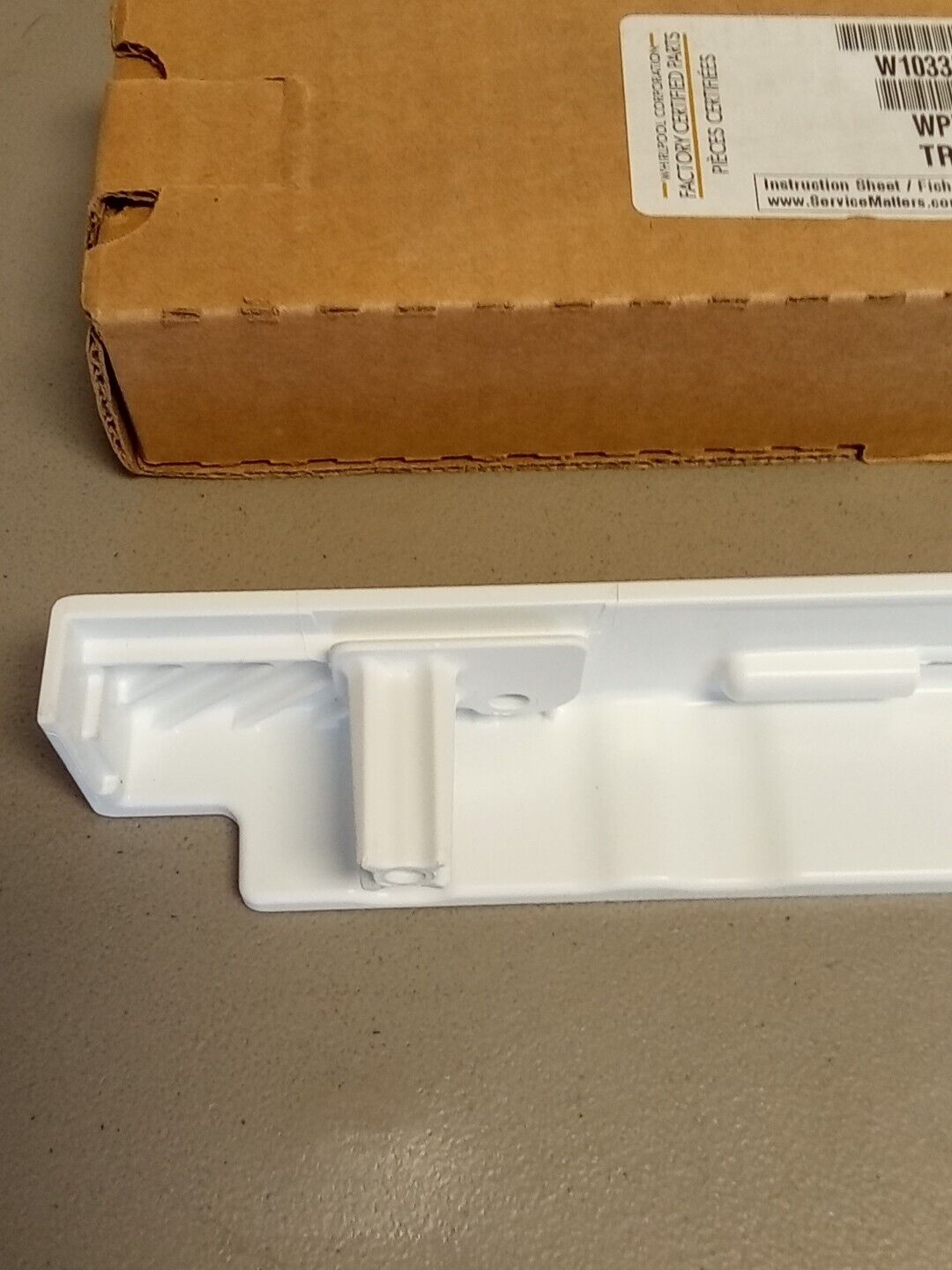 OEM Whirlpool WPW10335331 W10335331 Range Trim Vent White OV31