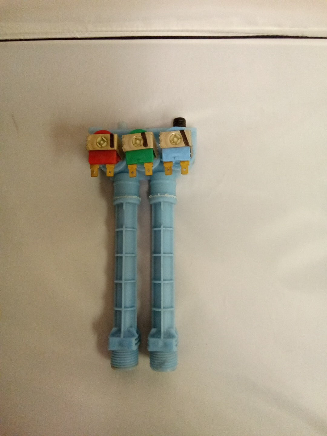 Frigidaire Washer Water Valve  134371210 AK-590