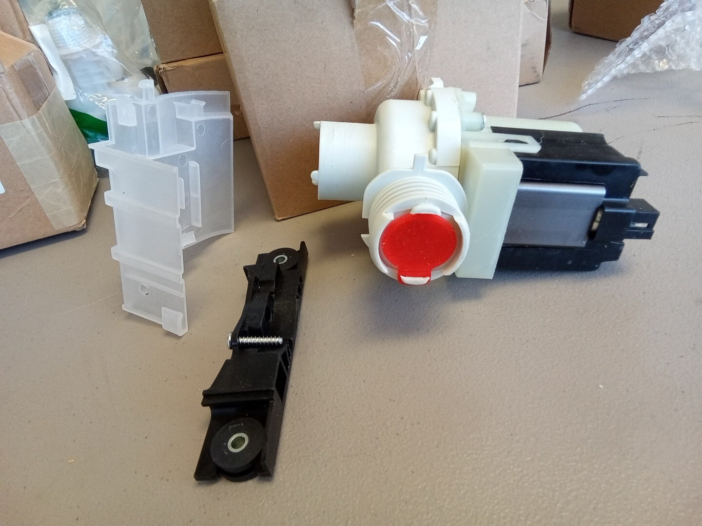 137221600 Frigidaire Washer Drain Pump 137108100 134051200 134051300 YLW-23