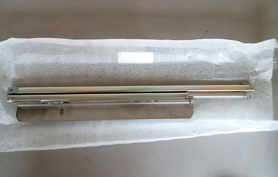 True 939155 Refrigerator Freezer Left Side Drawer Slide Assembly Tur-24d FR29