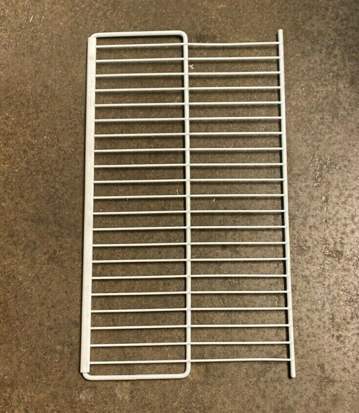 HOTPOINT Refrigerator CTX18EJB Wire Rack Shelf Used TM13