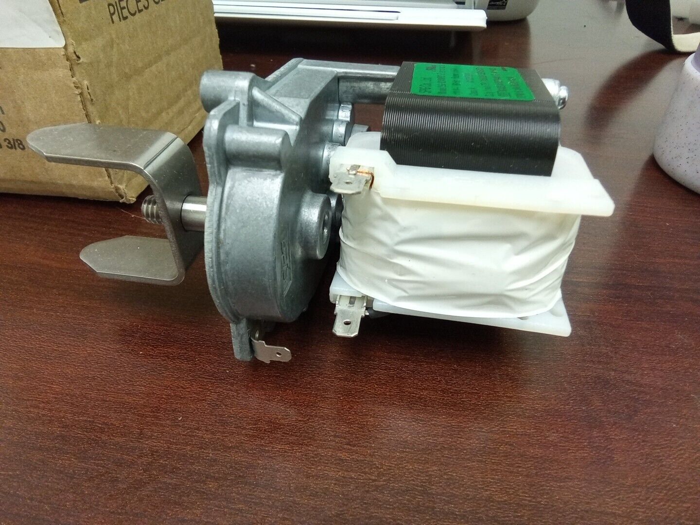 WPW10317991 WHIRLPOOL REFRIGERATOR AUGER MOTOR SEA332