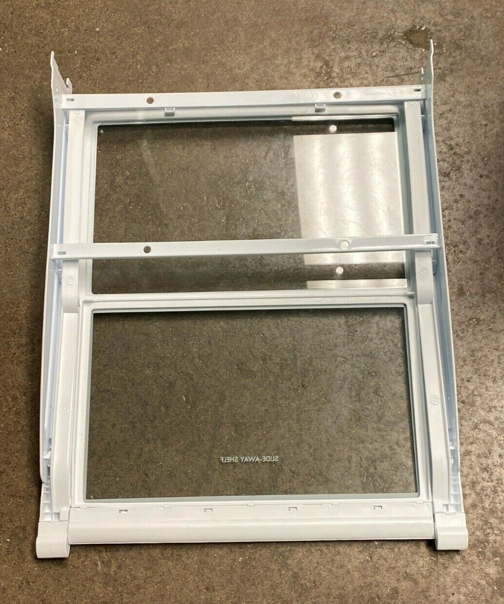 Kenmore LG Refrigerator MEZ64311137 Glass Slide Away Shelf MHL626518 Used LGR39