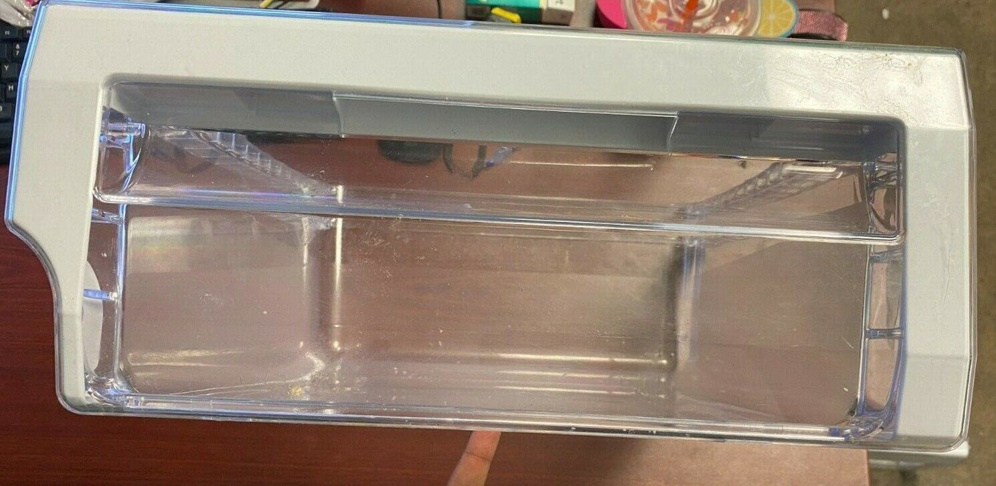 Samsung Refrigerator Vegetable Crisper Drawer DA61-05875A Used SMG114