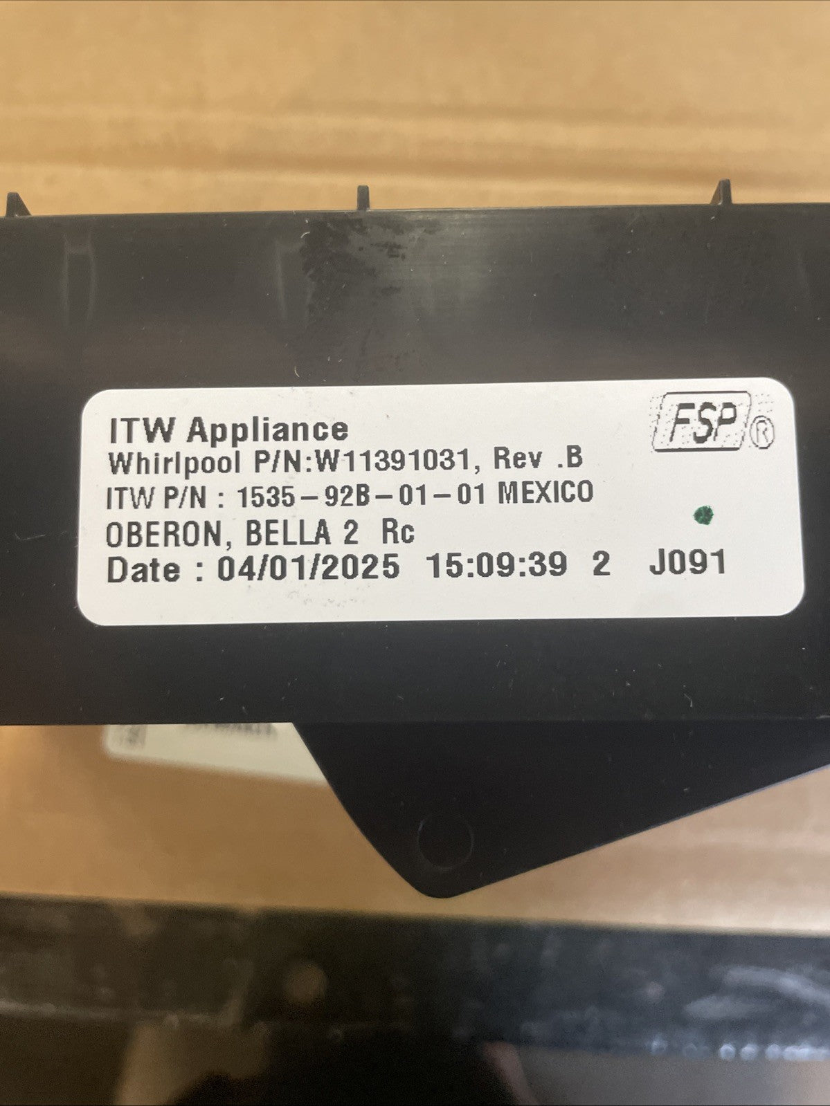 Whirlpool/Jenn-Air Ice-maker Assembly W11646196- BA7