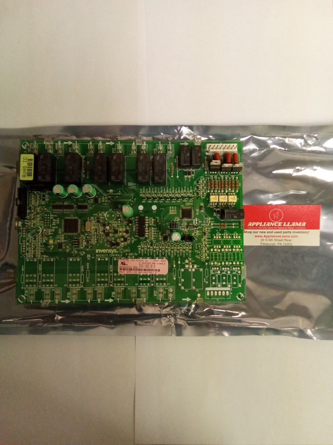 Sub Zero,  Wolf Oven Relay Board. Part Number 819606  AMK-663