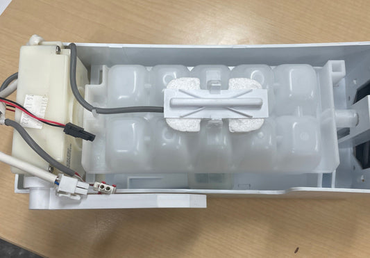 Blomberg 4911630400 Appliance Ice Machine Assembly BA123