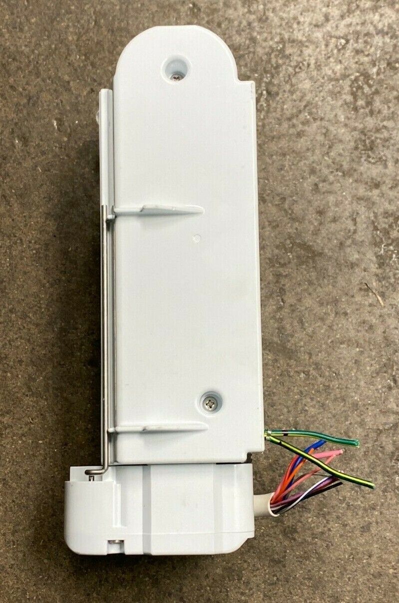 LG Refrigerator LPXS30866D/00 Ice Maker Assembly Part AEQ73130004 Used LGR2