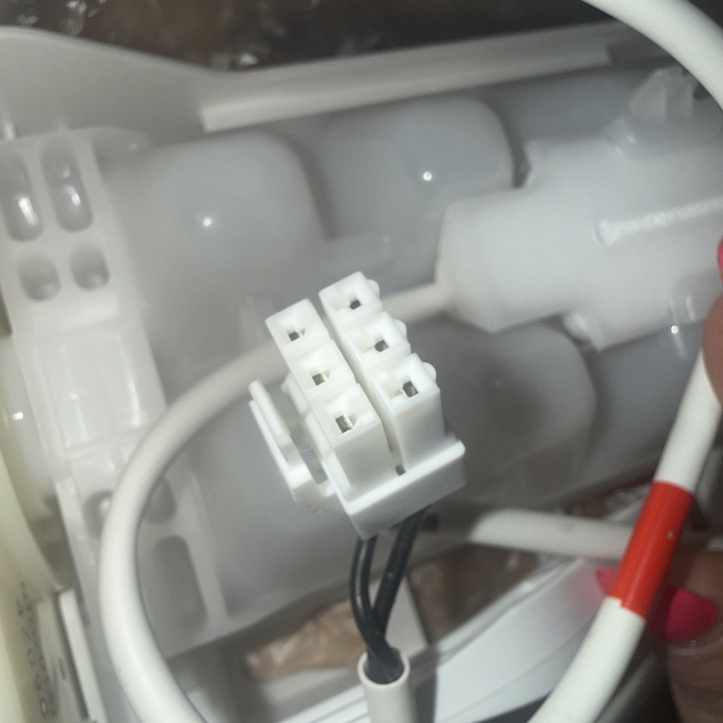 Frigidaire 243297606 Refrigerator Ice Maker Replacement JB206