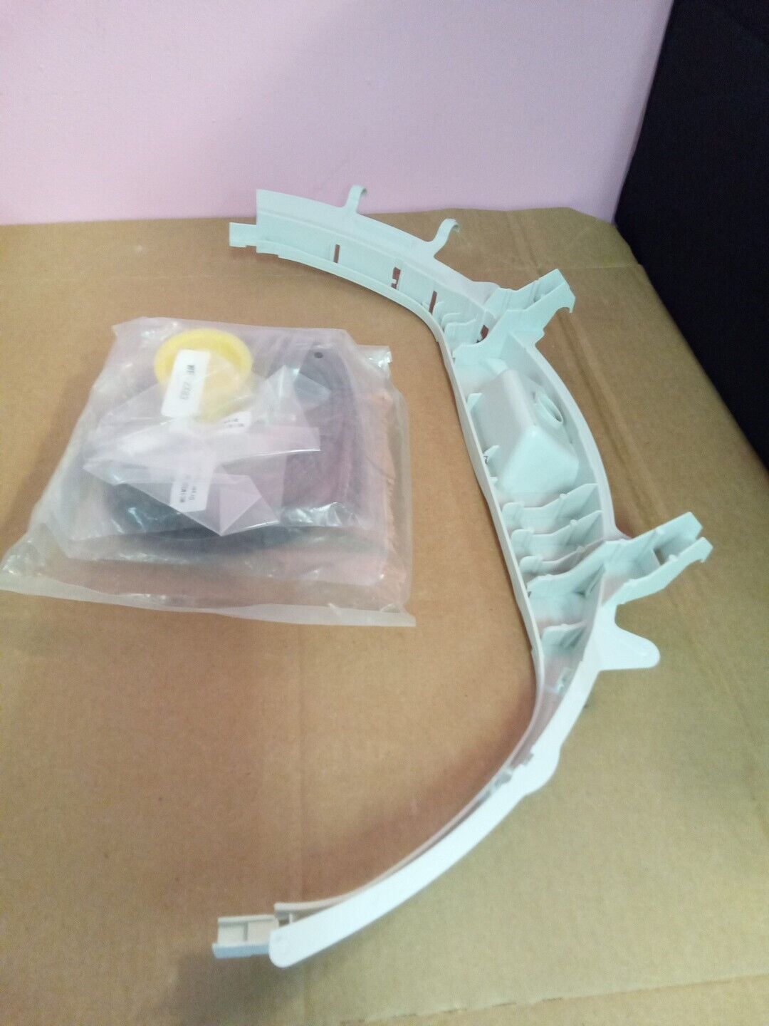 WE49X20697 GE Bearing Kit, OEM(2) WE1M504, (2) WE1M1067, WE3M26 SEA459 DR68