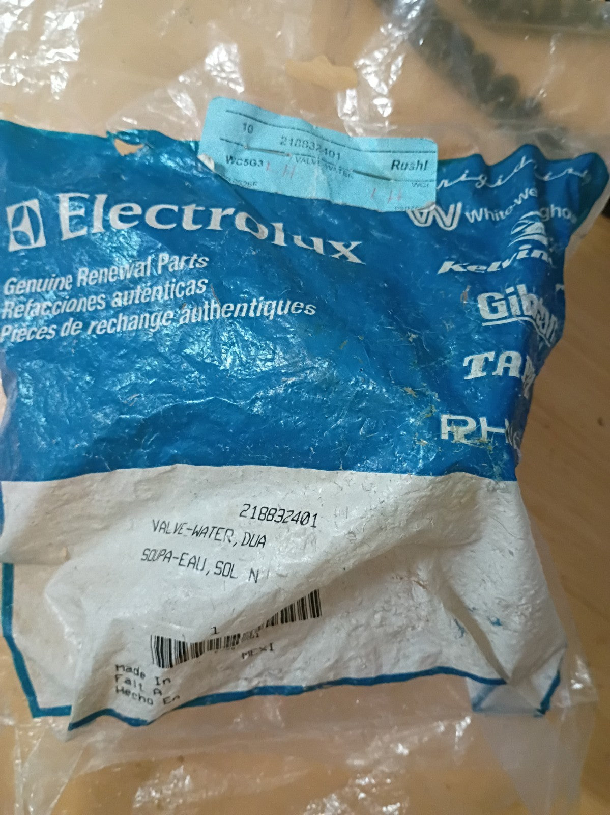 New 218832401  Electrolux Frigidaire Refrigerator Water Valve KB5