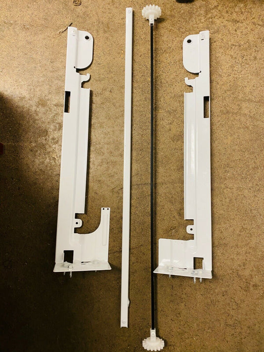 Kenmore LG Refrigerator MEZ64311137 Lower Freezer Door Tracks Used LGR33