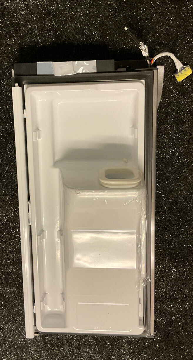 Samsung Refrigerator Door RF9000JC Water Ice Dispenser New From Display AP43