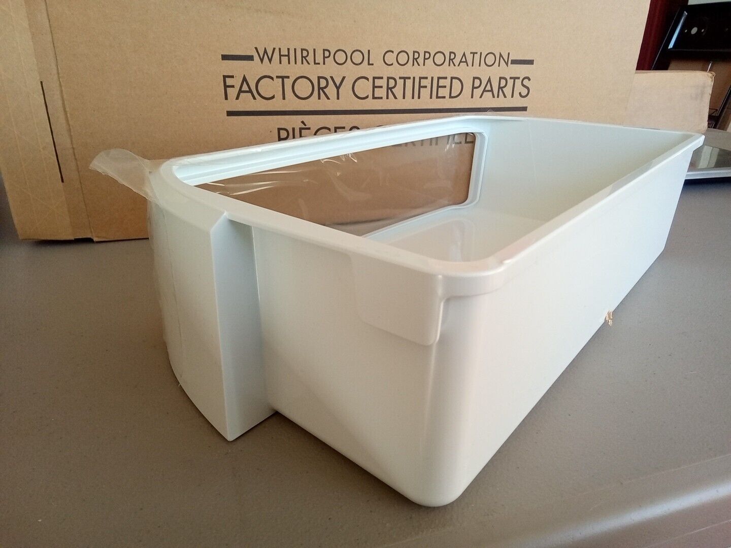 WPW10119846 KITCHENAID REFRIGERATOR DOOR BIN FR17