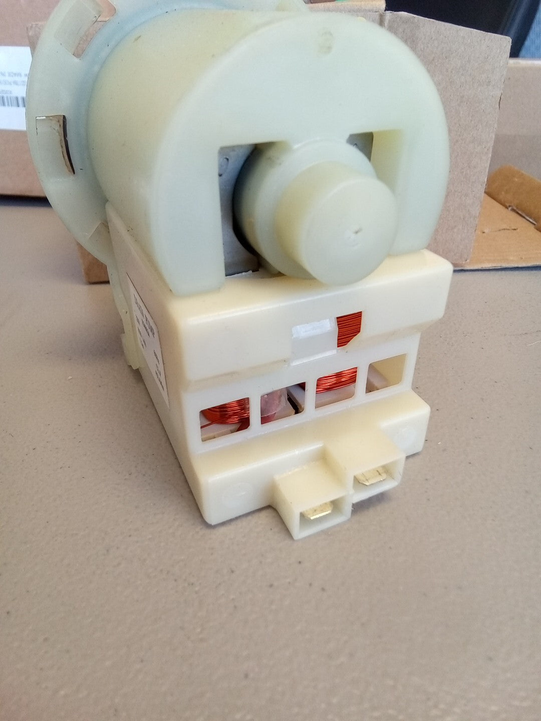 Front Load Washer Drain Pump for Whirlpool Washing Machine #8540024 YLW-24