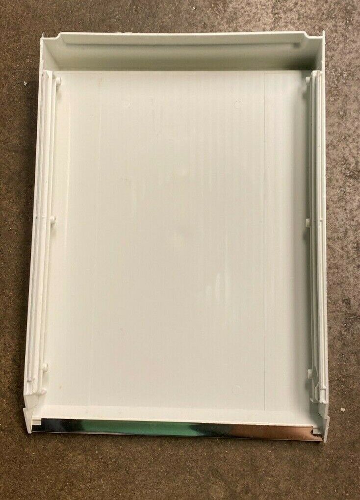 HOTPOINT Refrigerator CTX18EJB White Crisper Drawer Shelf 468042 Used TM4