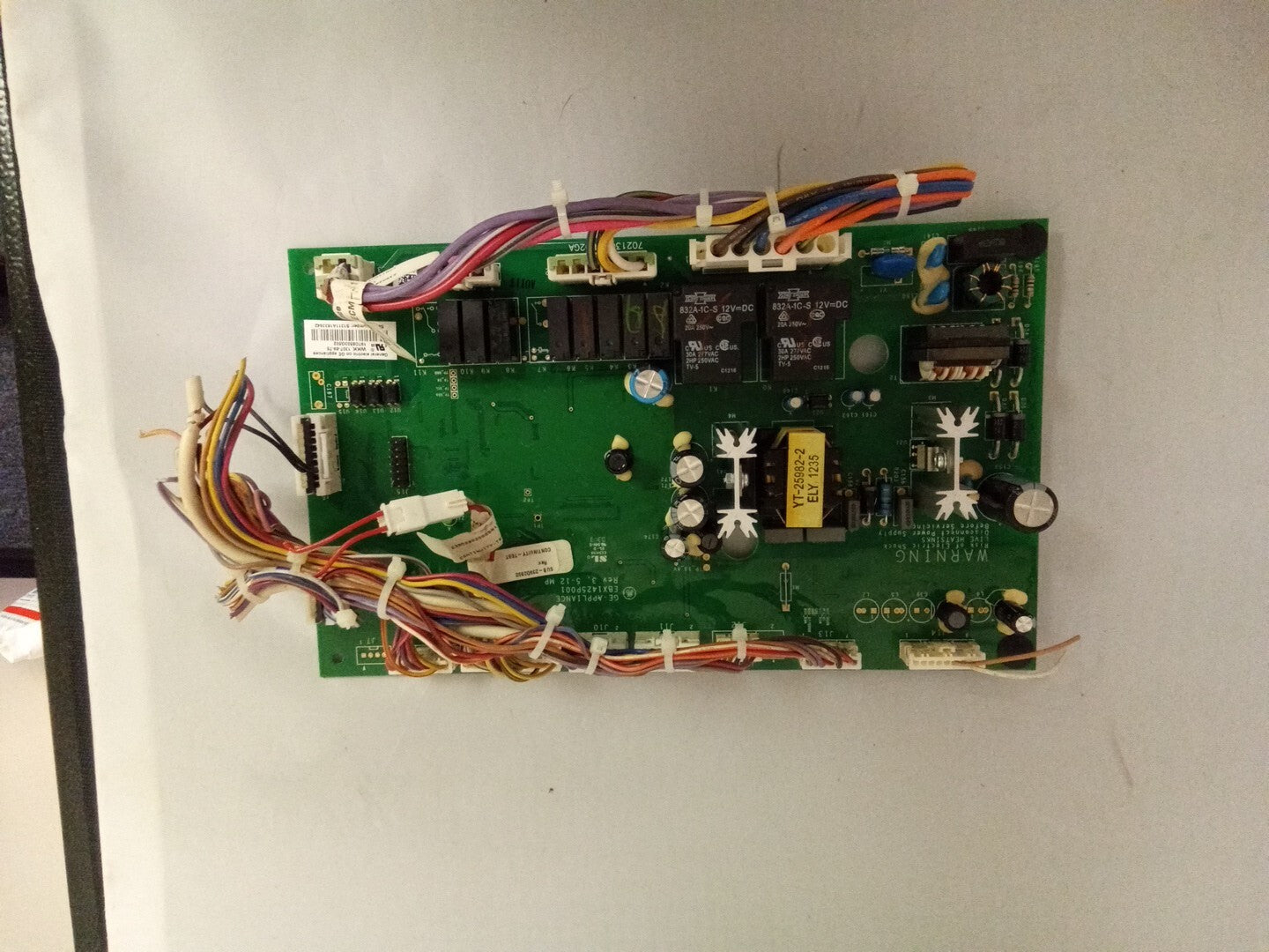 GE Refrigerator Control Board 197D8503G502 AK-614