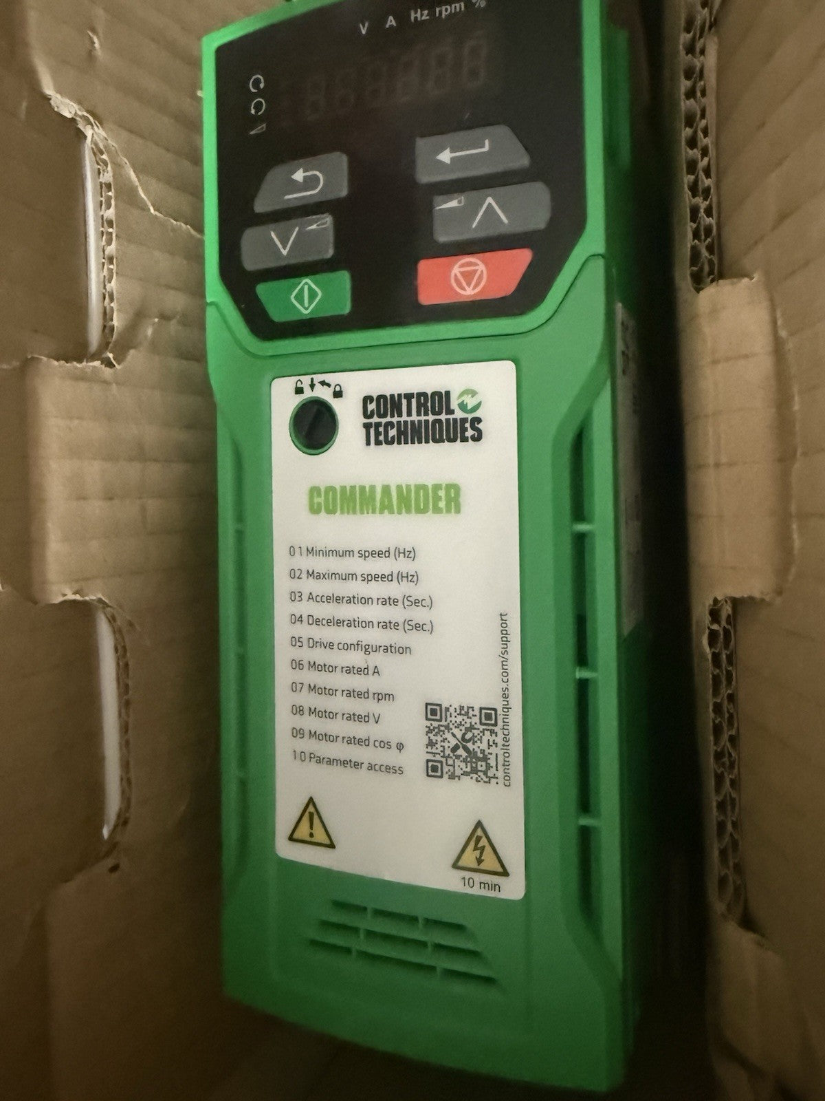 C300-024-0041-a101-01-Ab100  Commander C Brand New JB81