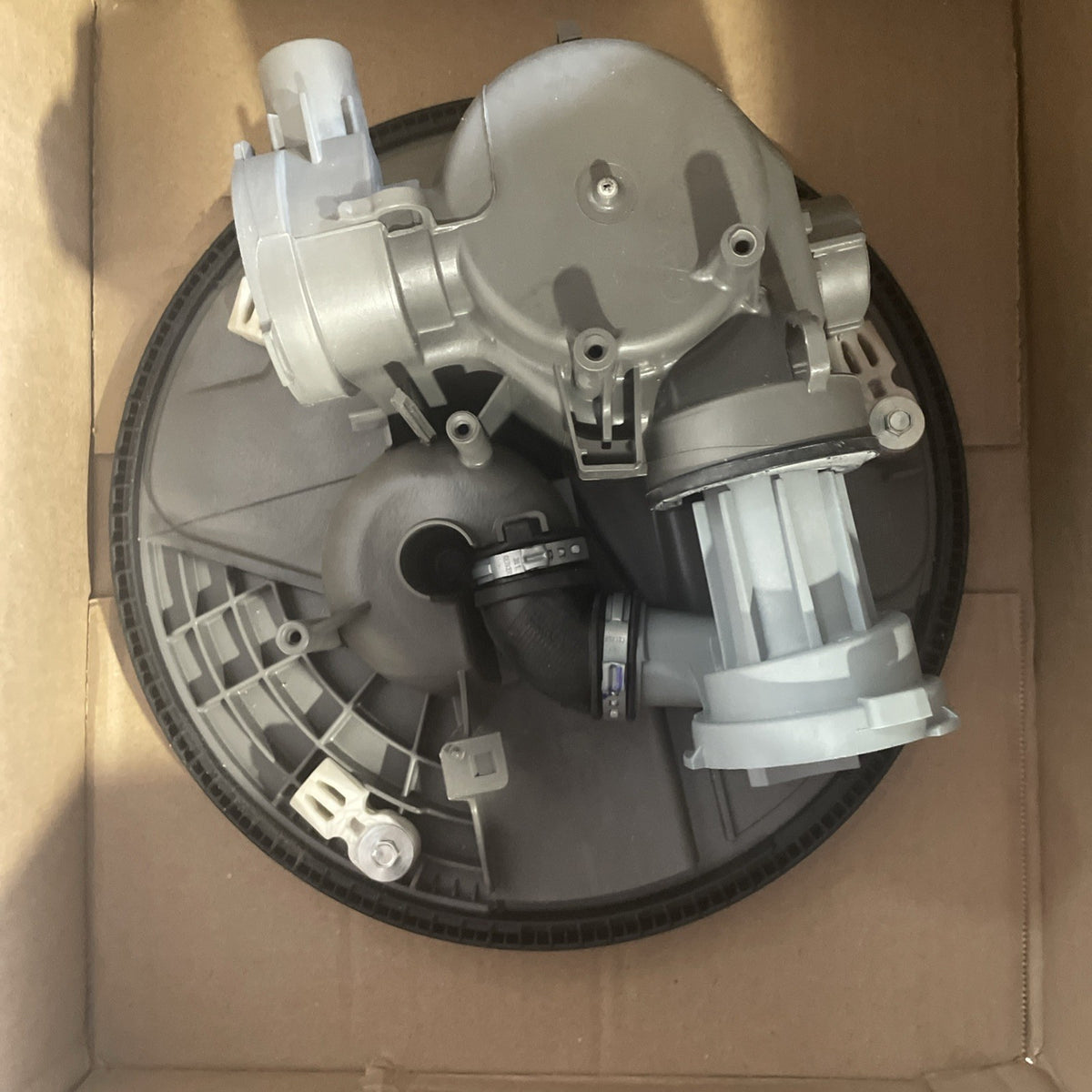 Whirlpool W11025157 Genuine OEM Dishwasher Pump and Motor Assembly BA109